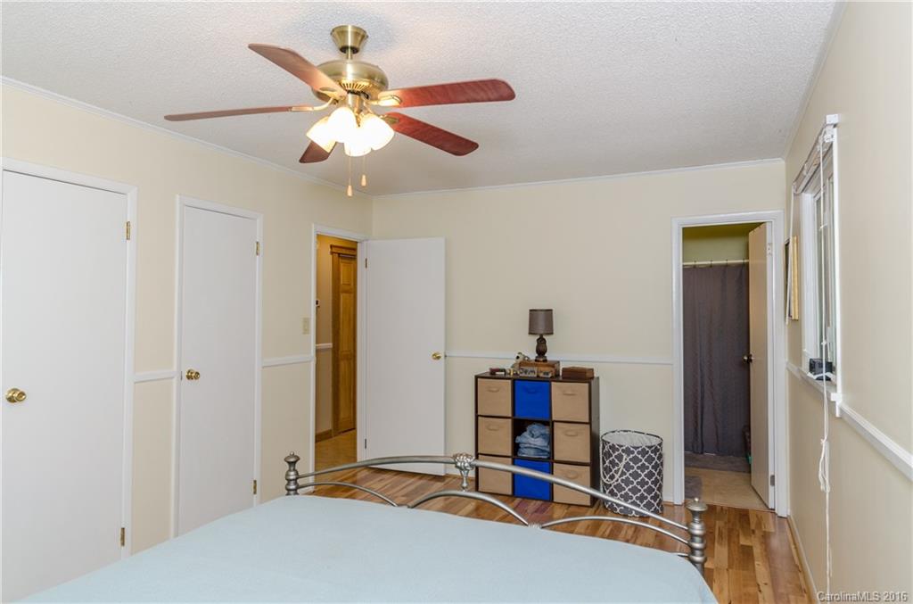 161 Spring Shore Road Statesville, NC 28677 - Photo 8 of 12 Gallery Image 8