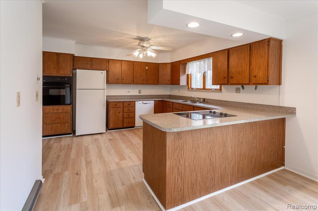 8465 Watson Road Marlette, MI 48453 - Photo 15 of 40