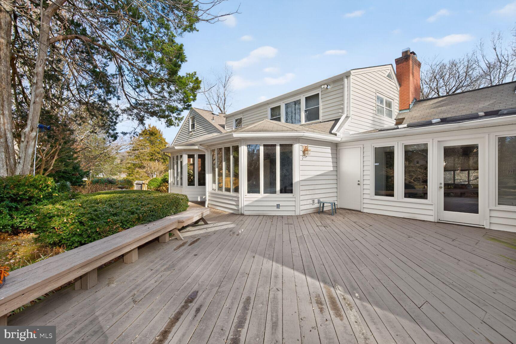 10816 Fox Hunt Lane Potomac, MD 20854 - Photo 18 of 26 Large Deck