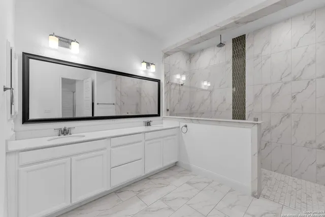 $3,400 | 29124 High Barn, San Antonio, TX 78260