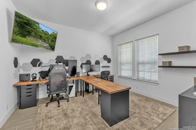 $3,400 | 29124 High Barn, San Antonio, TX 78260