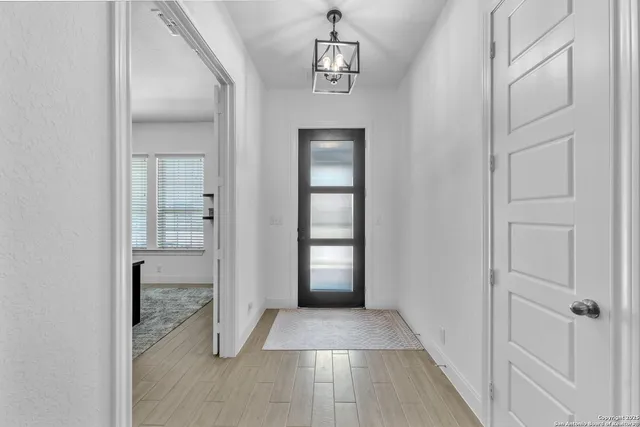 $3,400 | 29124 High Barn, San Antonio, TX 78260