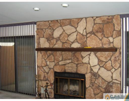 138 Redpine Loop Old Bridge, NJ 08857 - Photo 4 of 7