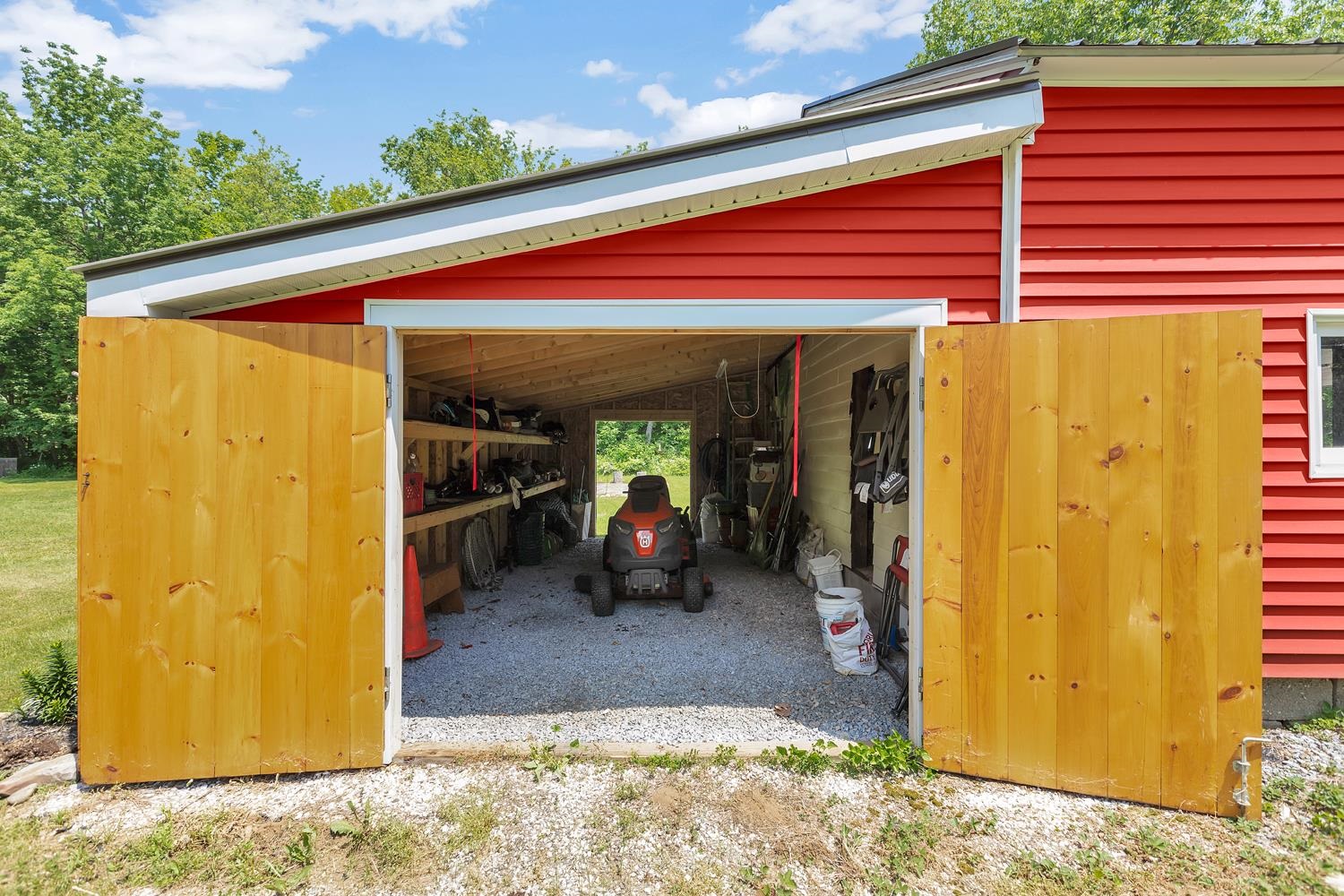 179 Vermont Rte 100 Ludlow, VT 05149 - Photo 29 of 40