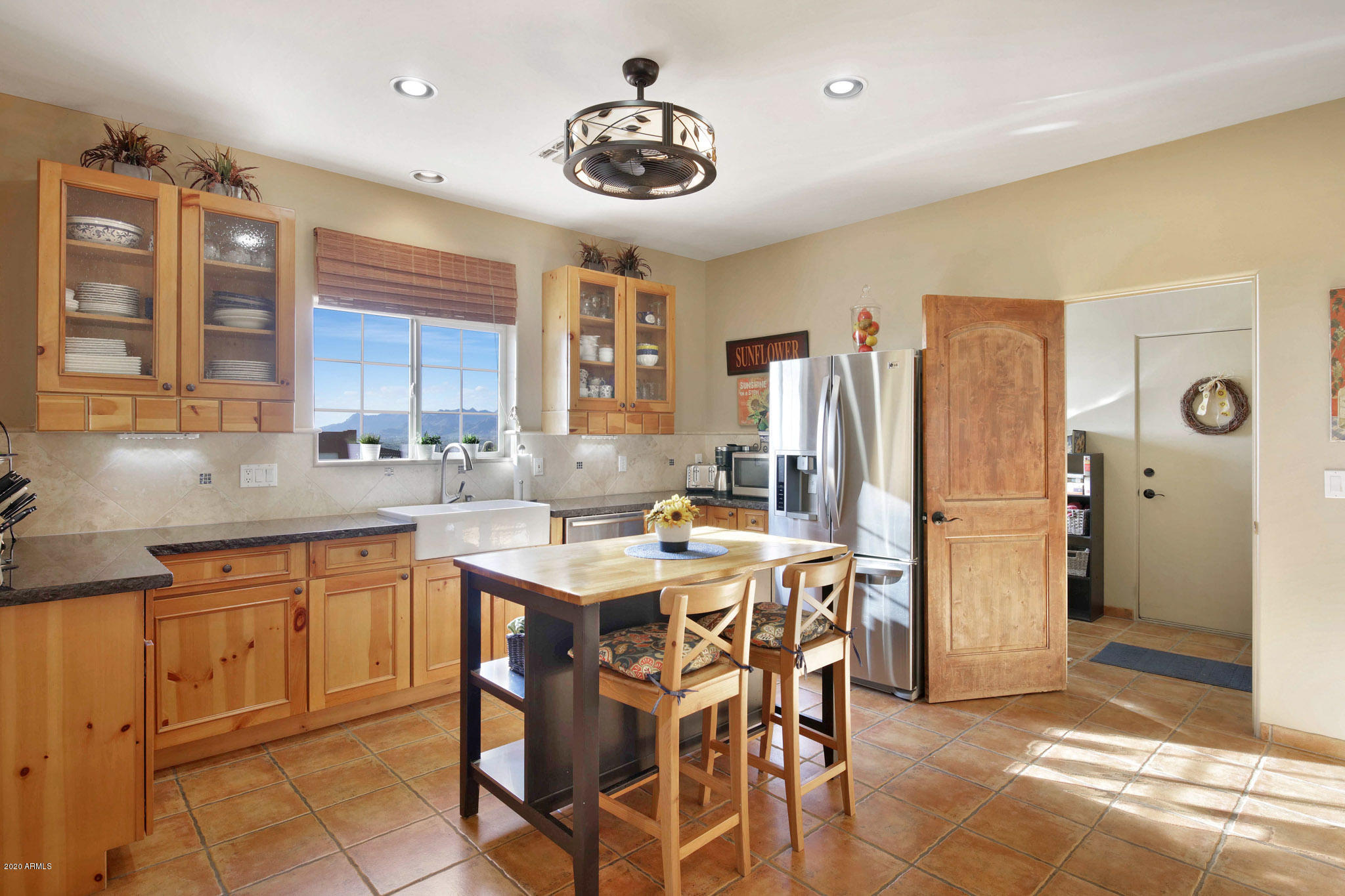 3044 North Prospectors Road Apache Junction, AZ 85119 - Photo 25 of 79 Large Kitchen