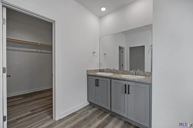 $290,000 | 12856 Silverbell Avenue, Denham Springs, LA 70726