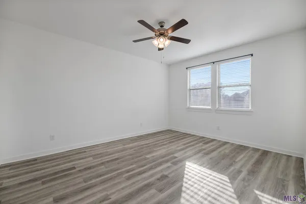 $290,000 | 12856 Silverbell Avenue, Denham Springs, LA 70726