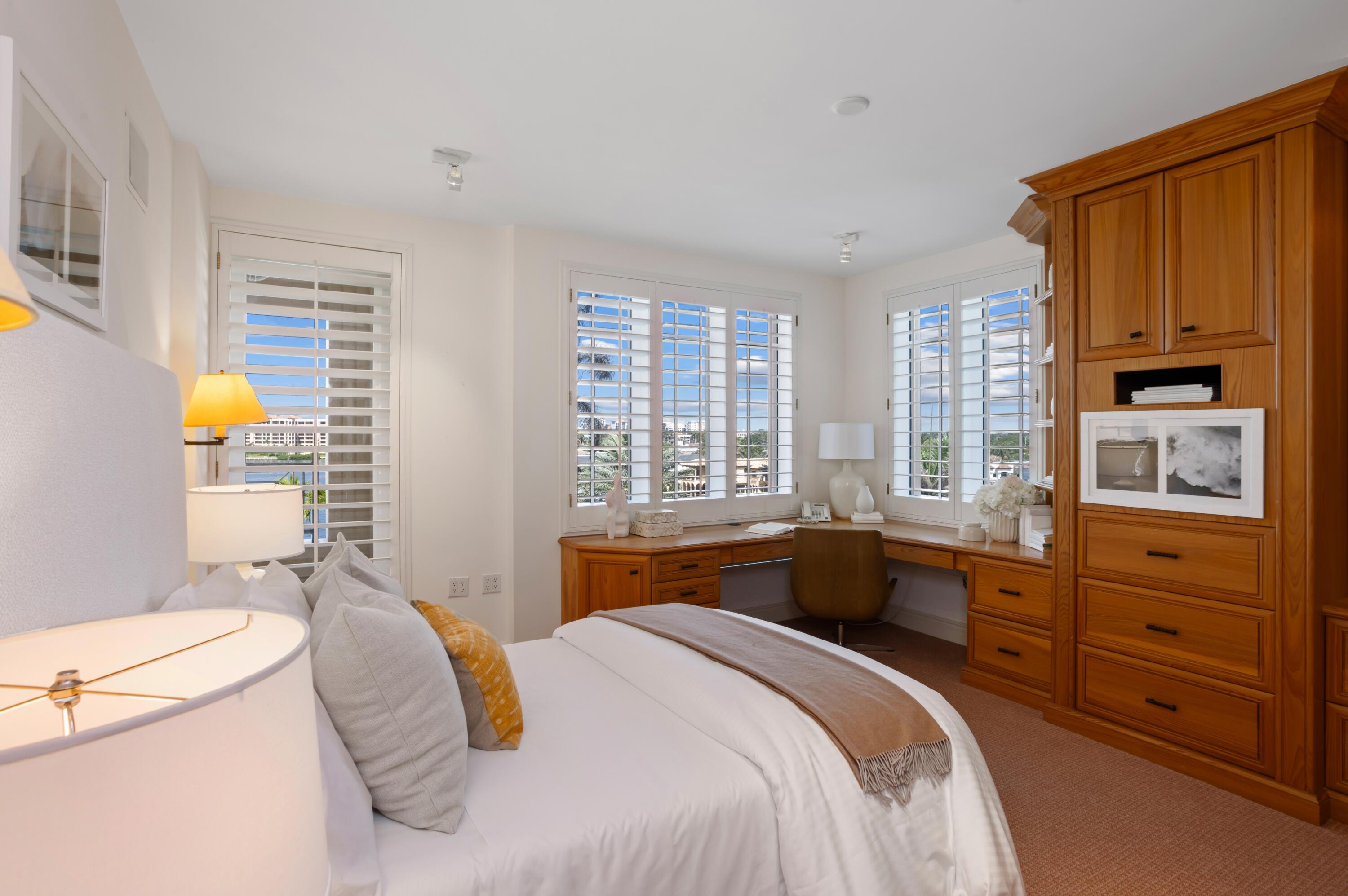 400 South Ocean Boulevard, Unit R12 Boca Raton, FL 33432 - Photo 19 of 41 BEDROOM 3