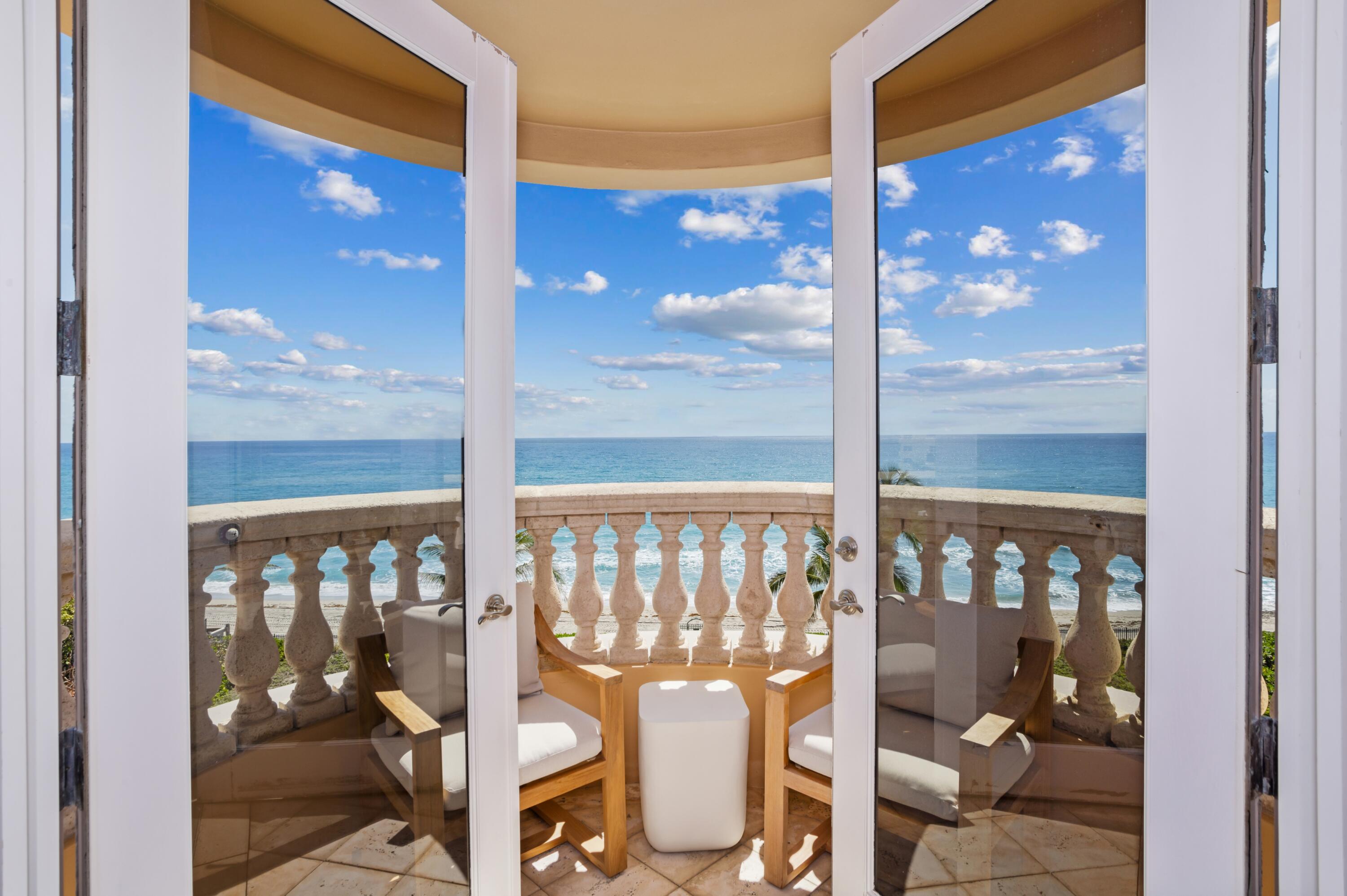 400 South Ocean Boulevard, Unit R12 Boca Raton, FL 33432 - Photo 3 of 41 OCEANFRONT BALCONY