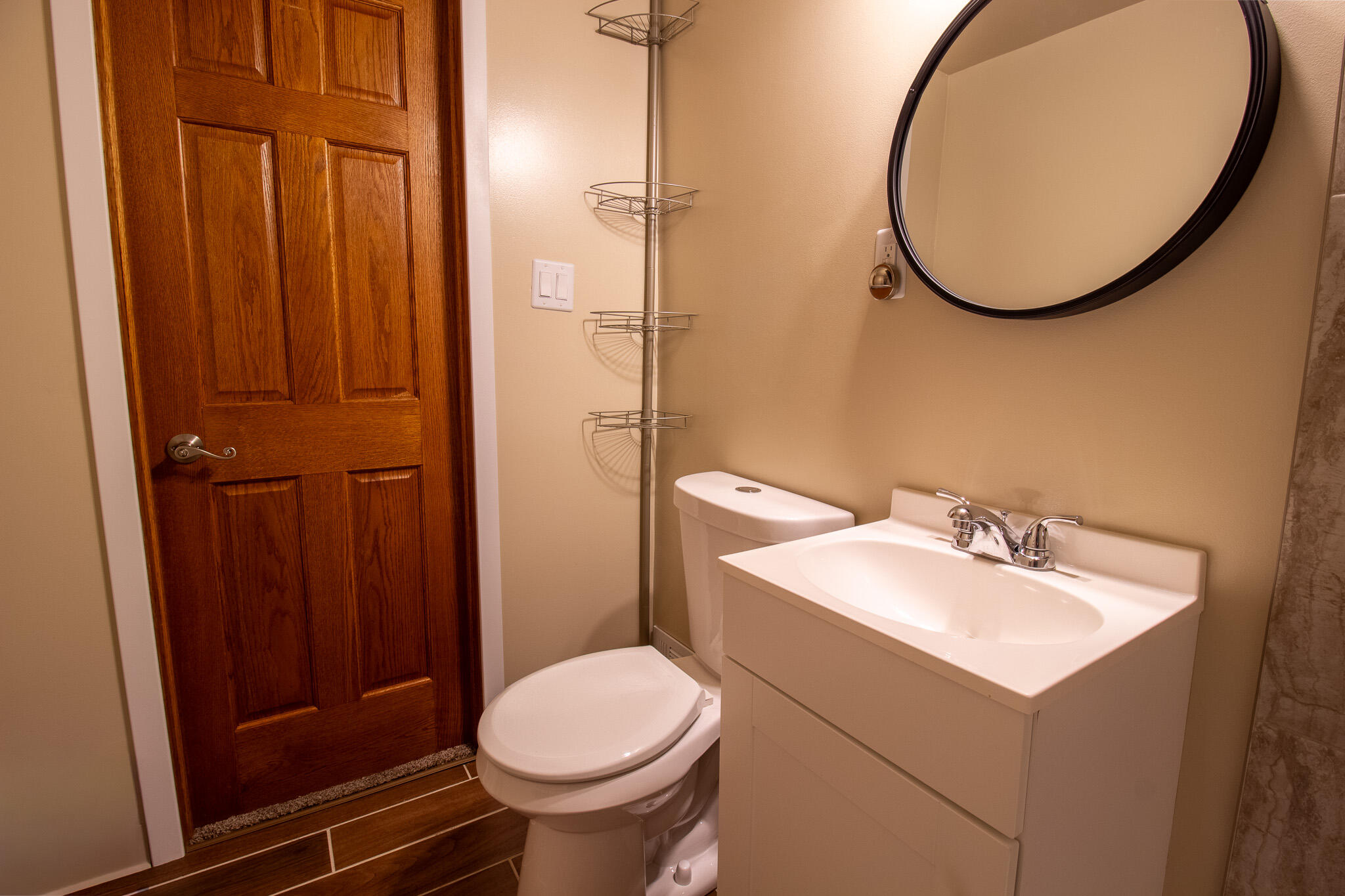 214 North Dwiggins Street Griffith, IN 46319 - Photo 17 of 44 2048x1365