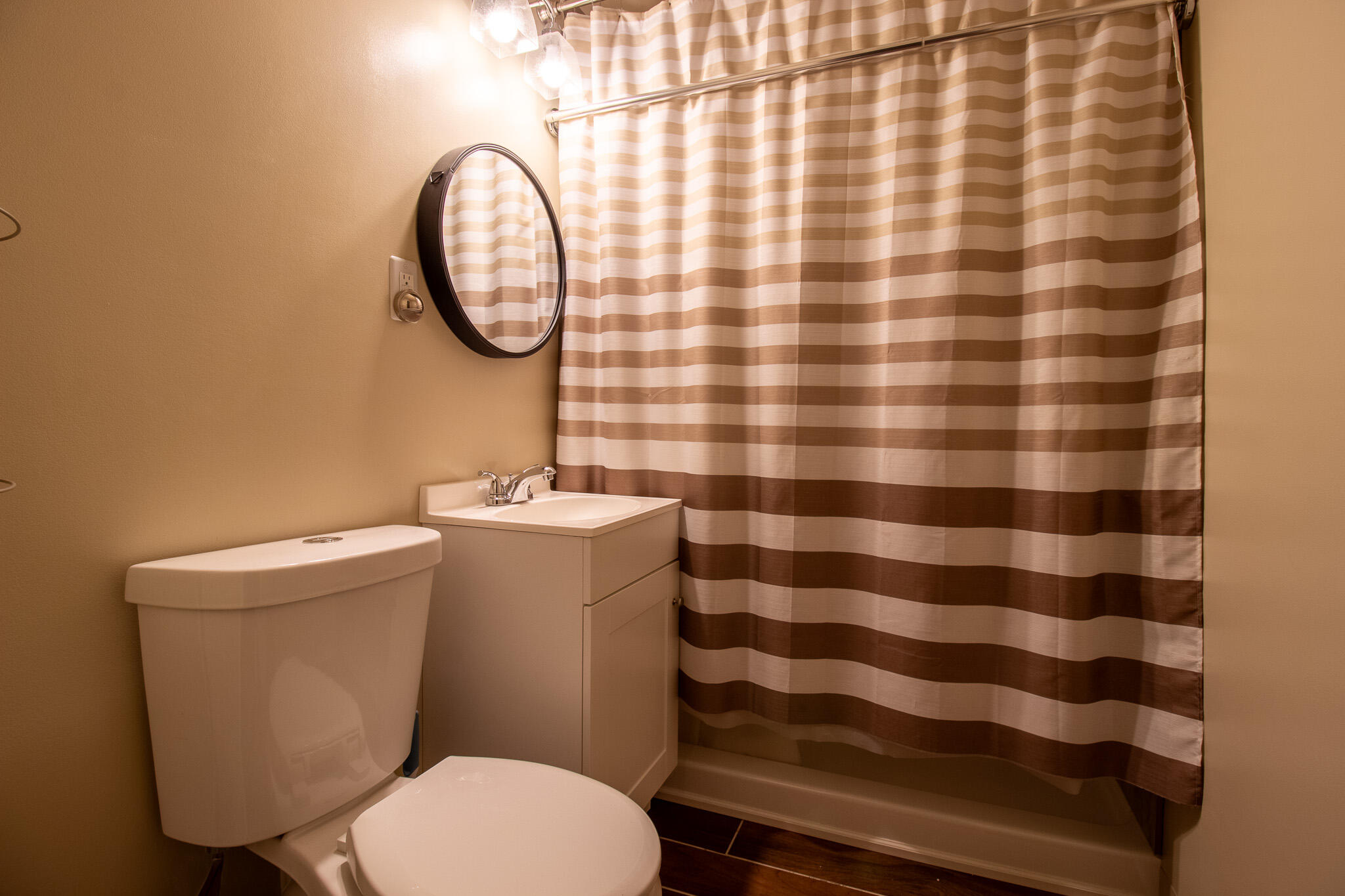 214 North Dwiggins Street Griffith, IN 46319 - Photo 19 of 44 2048x1365