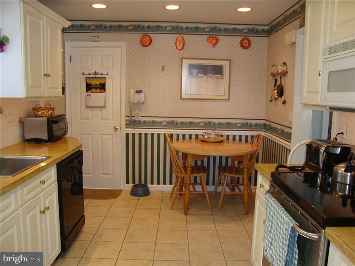 501 Tasker Street Ridley Park, PA 19078 - Photo 8 of 21 Kitchen