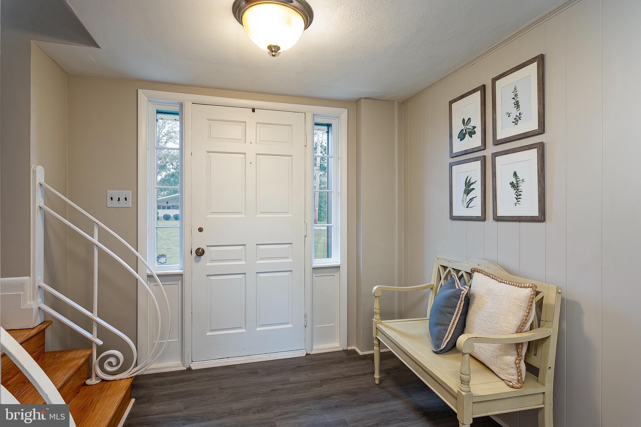 3901 Chatham Road Ellicott City, MD 21042 - Photo 2 of 41 Front Entrance