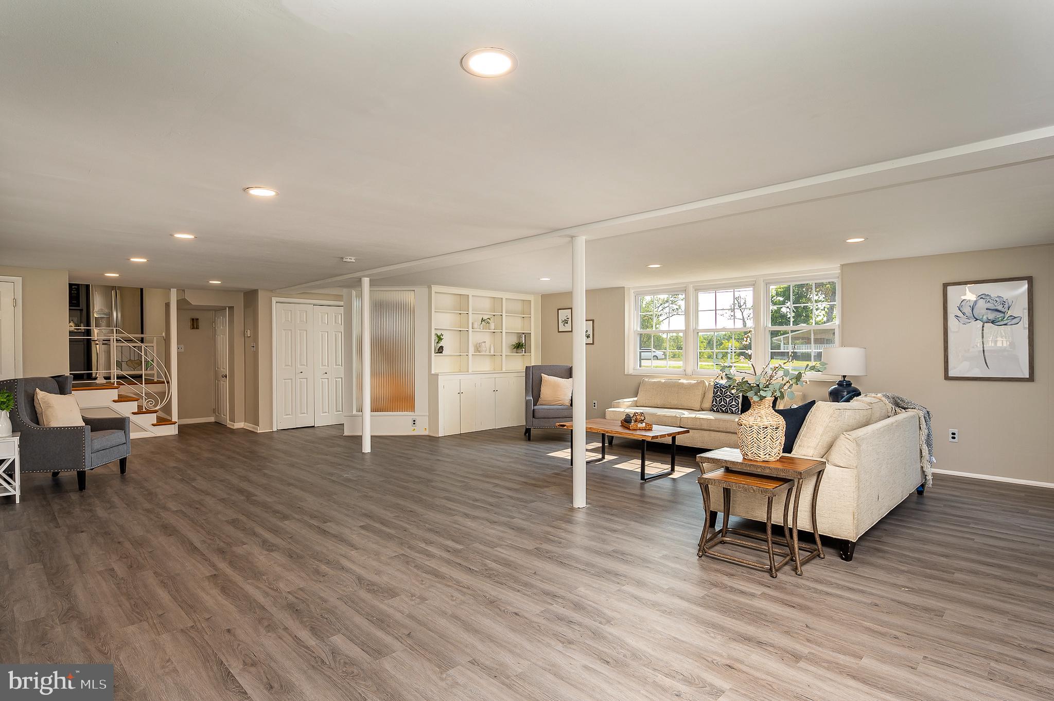 3901 Chatham Road Ellicott City, MD 21042 - Photo 14 of 41 Family Room