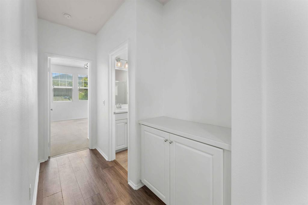 35664 Asturian Way Fallbrook, CA 92028 - Photo 15 of 56