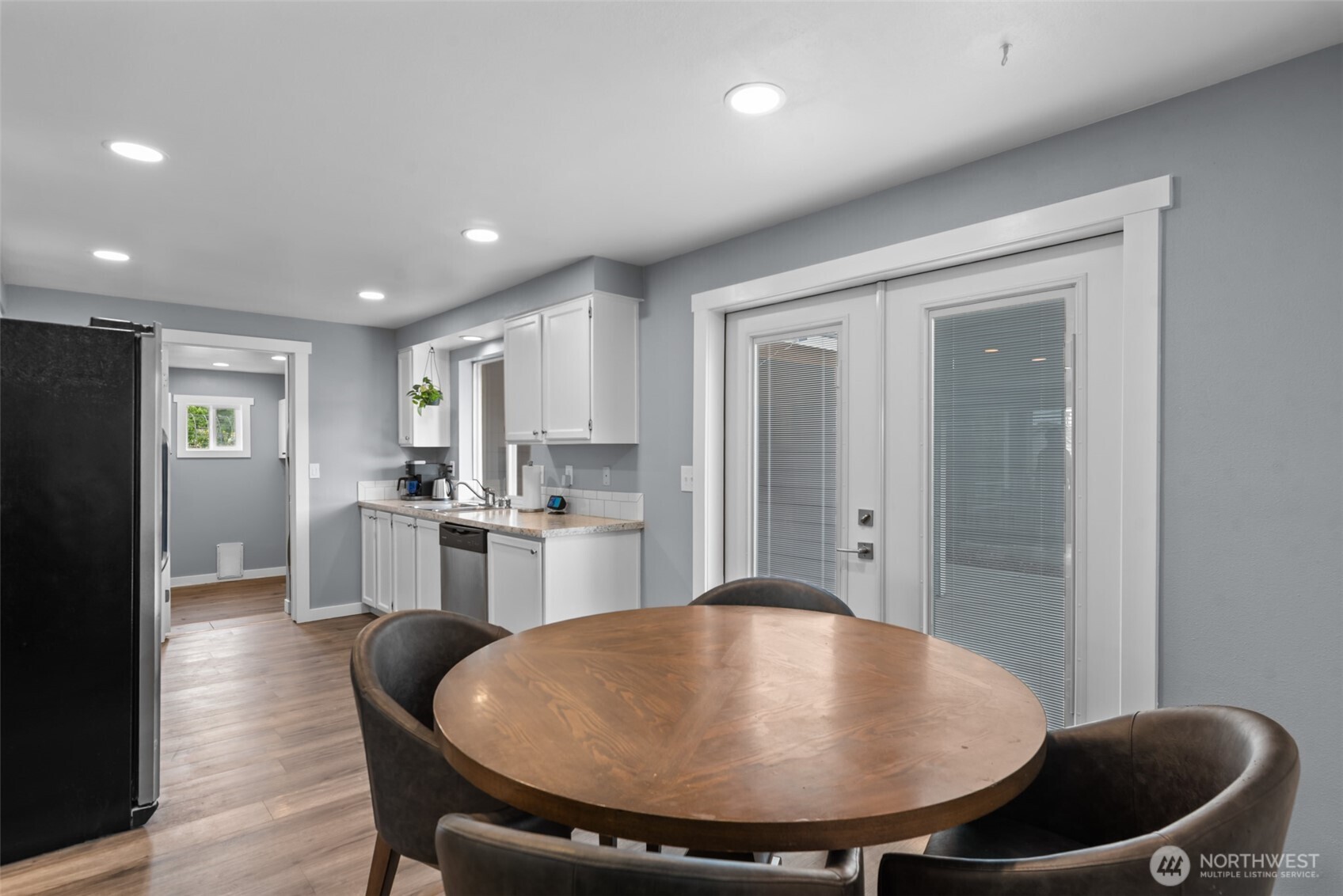 1750 Methow Street Wenatchee, WA 98801 - Photo 17 of 33 a large kitchen with a table and chairs