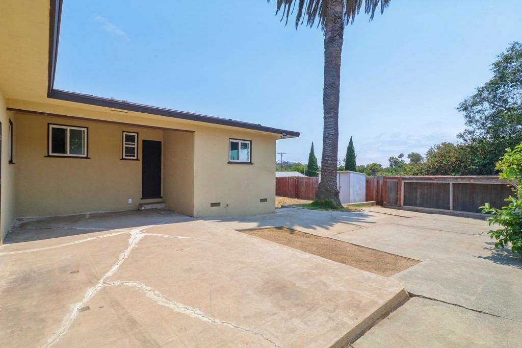 915 Crest View Road Vista, CA 92081 - Photo 27 of 32