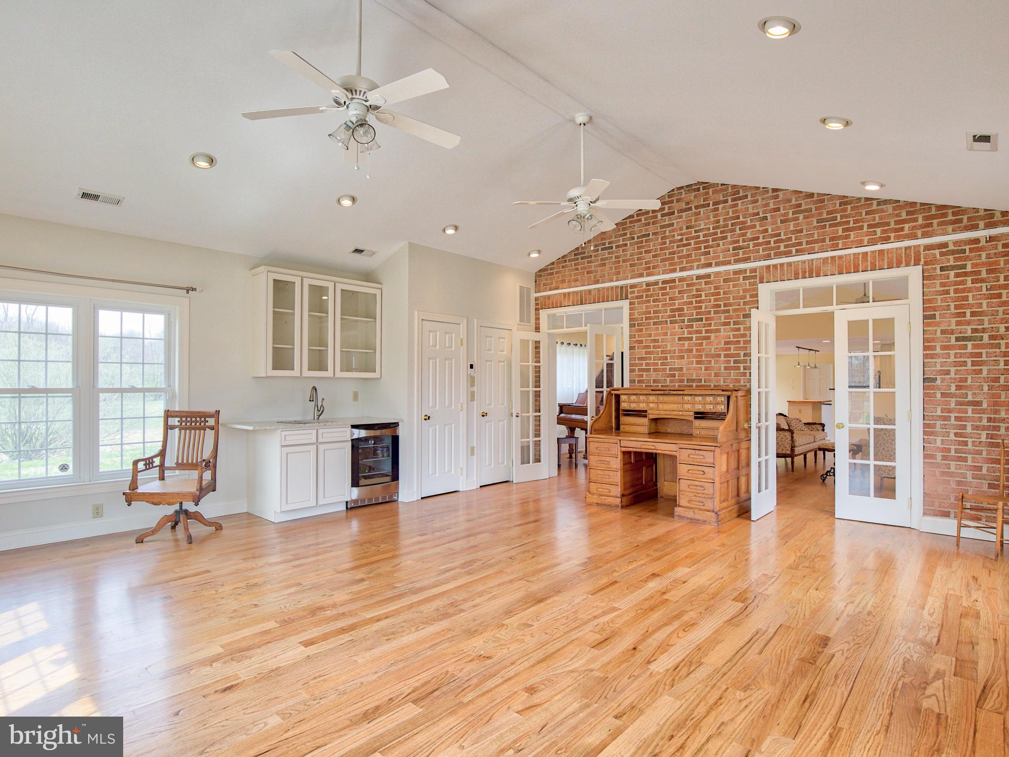 6485 Summit Point Road Charles Town, WV 25414 - Photo 16 of 71 Gallery Image 16