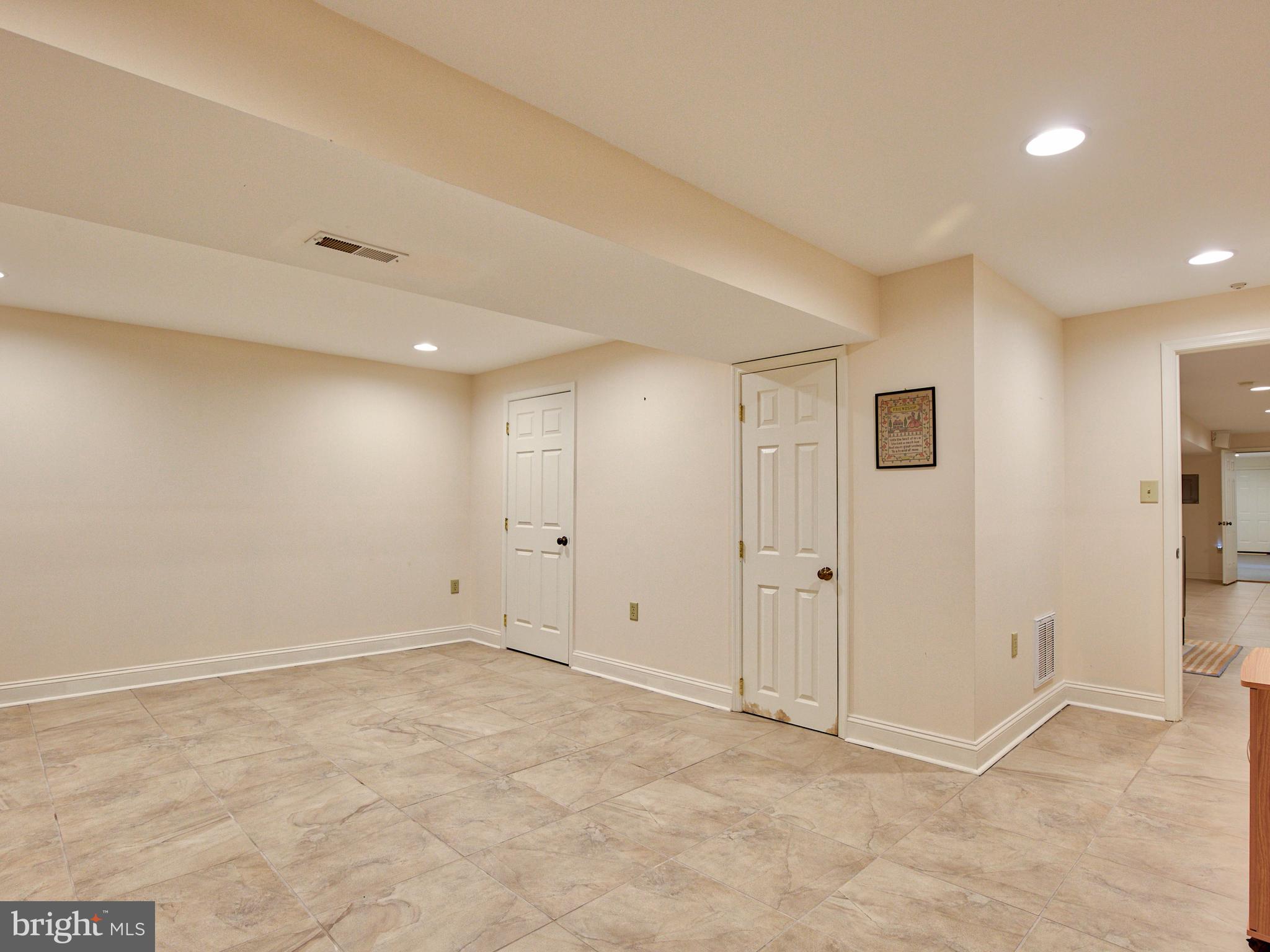 6485 Summit Point Road Charles Town, WV 25414 - Photo 40 of 71 Gallery Image 40