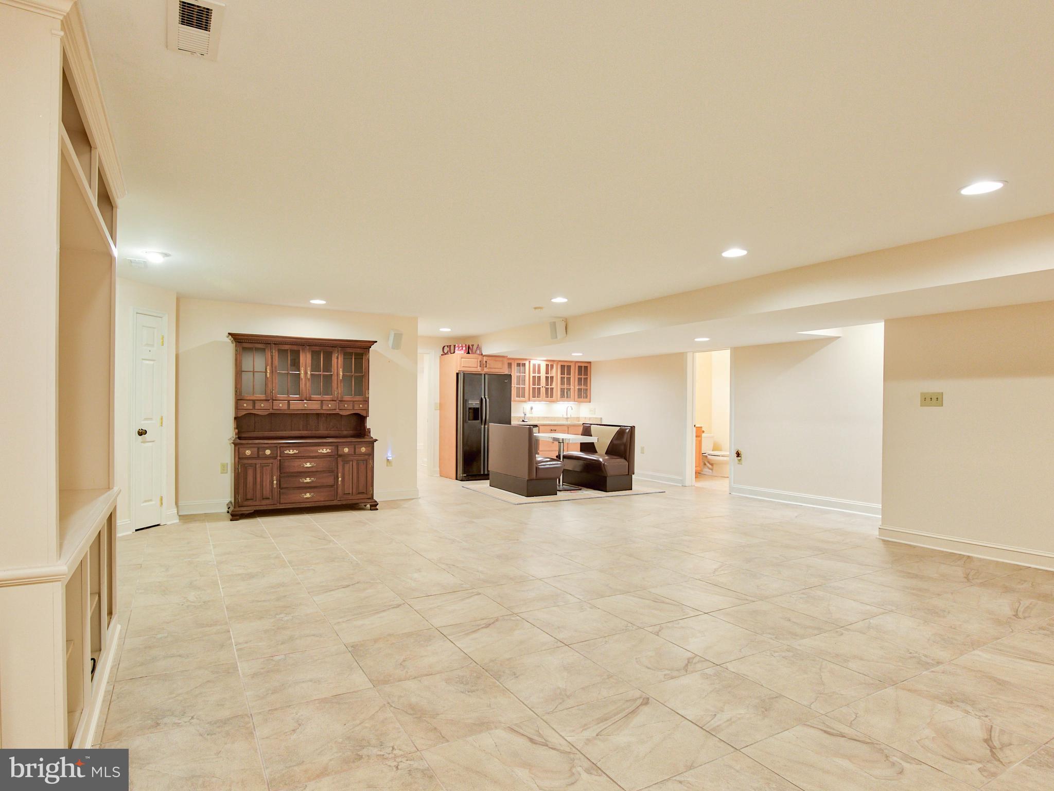 6485 Summit Point Road Charles Town, WV 25414 - Photo 42 of 71 Gallery Image 42