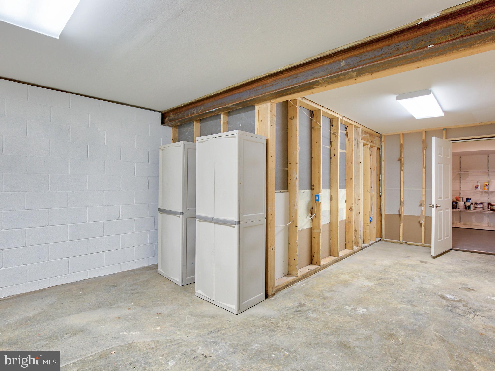 6485 Summit Point Road Charles Town, WV 25414 - Photo 45 of 71 Gallery Image 45