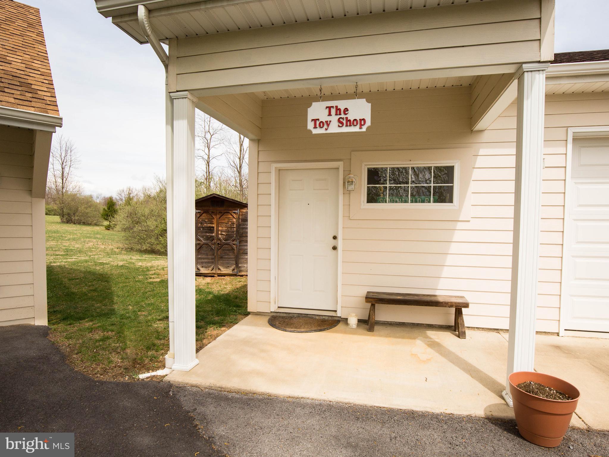 6485 Summit Point Road Charles Town, WV 25414 - Photo 52 of 71 Gallery Image 52