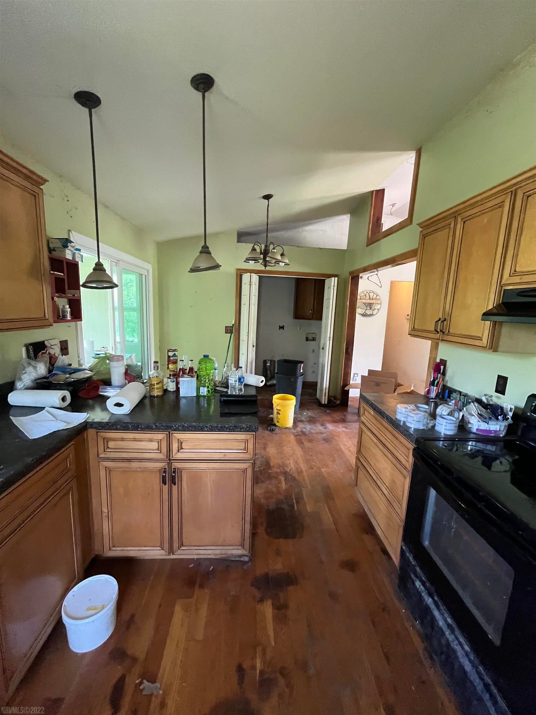 1722 Dewbar Road Elliston, VA 24087 - Photo 15 of 25 Gallery Image 15