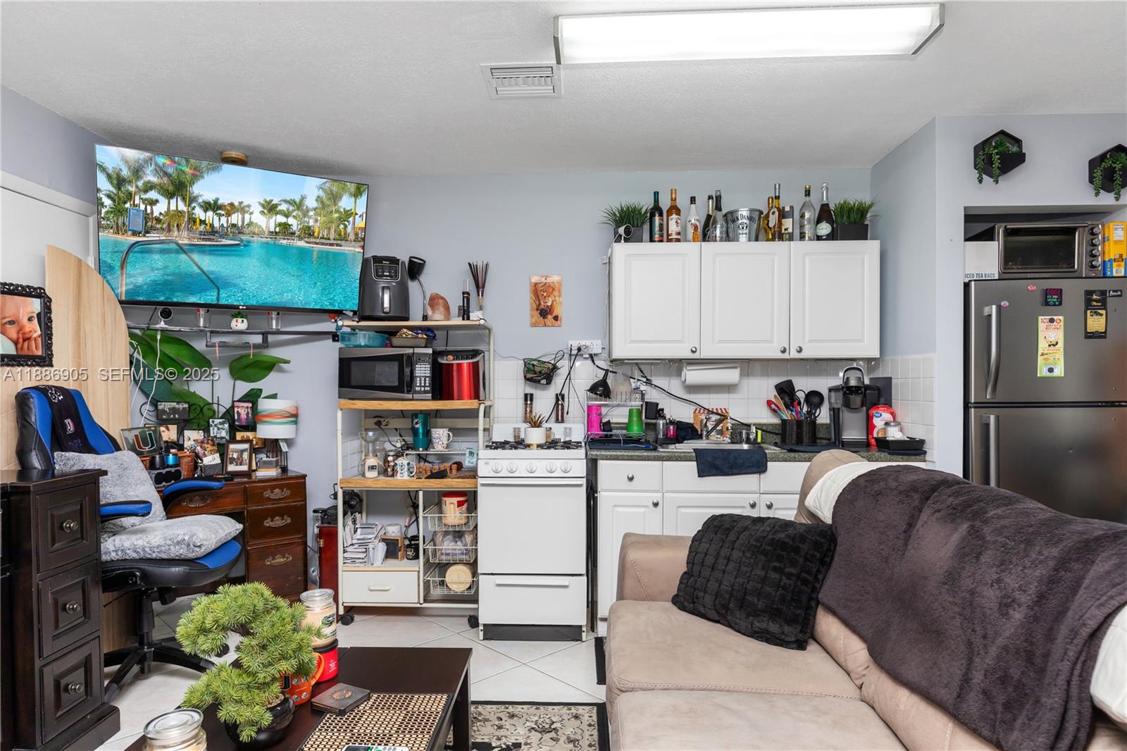 16310 Southwest 144th Avenue Miami, FL 33177 - Photo 40 of 46