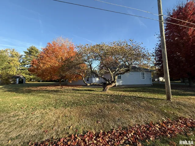 $85,000 | 390 South Jefferson Street, Roseville, IL 61473