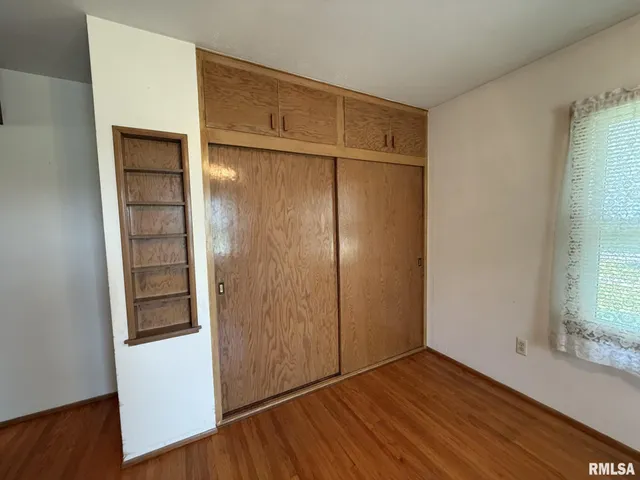 $85,000 | 390 South Jefferson Street, Roseville, IL 61473