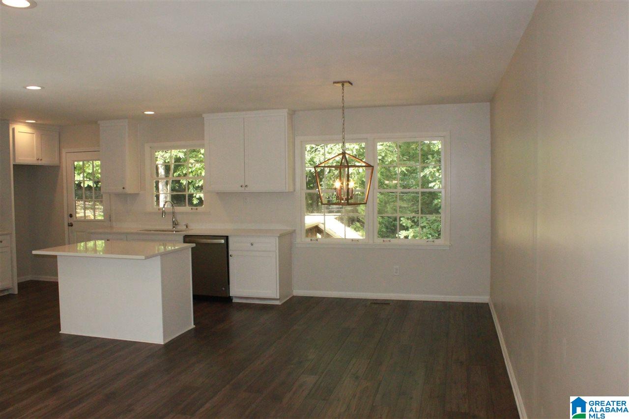 1213 Old Oak Road Birmingham, AL 35235 - Photo 6 of 15