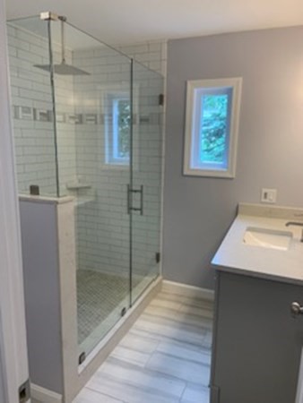 36 Gates Road Saugus, MA 01906 - Photo 4 of 9 Gallery Image 4