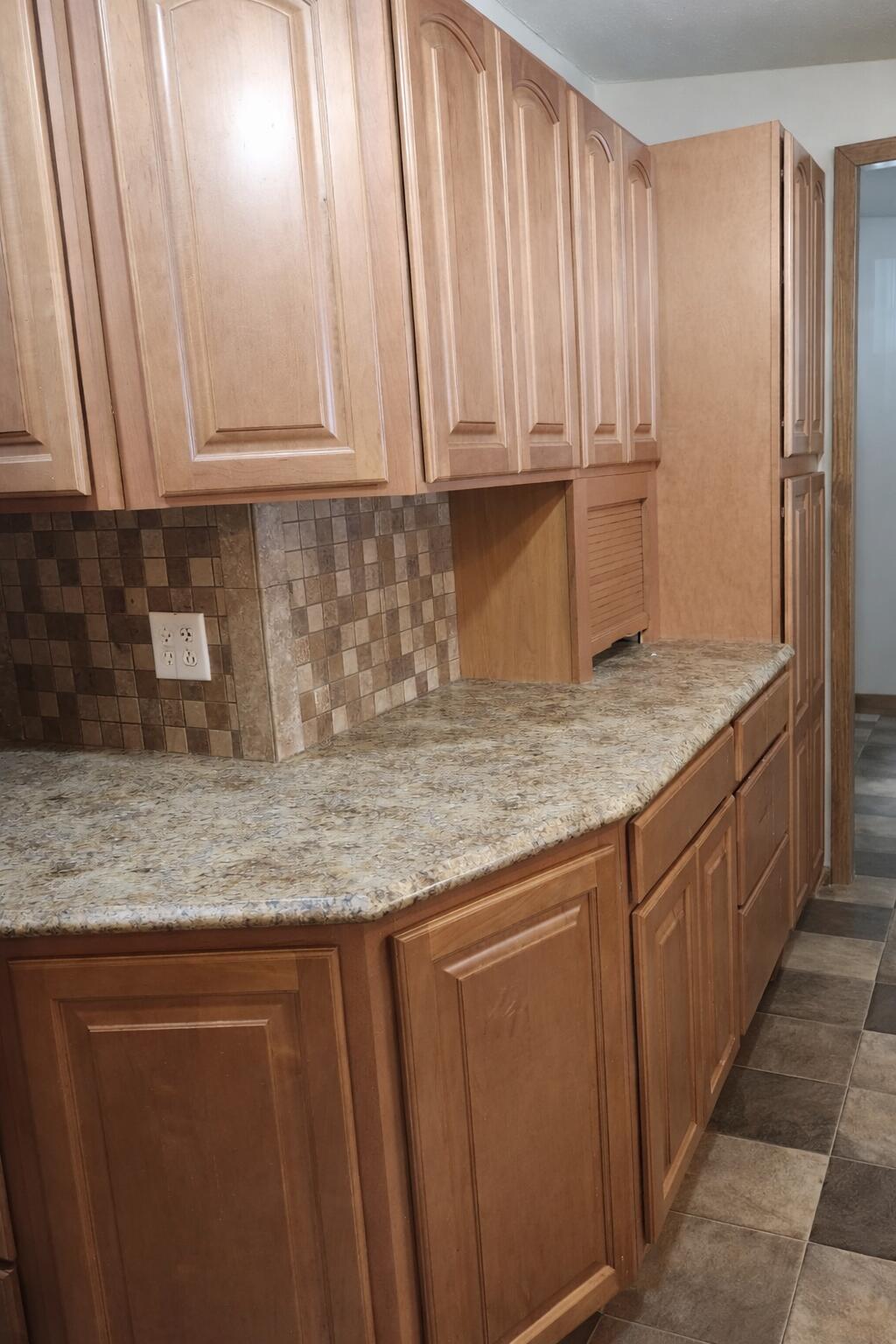 11426 Dozer Road Southwest Stoutsville, OH 43154 - Photo 11 of 18 file_000000000a4471fda3e70b6e7fa776e9