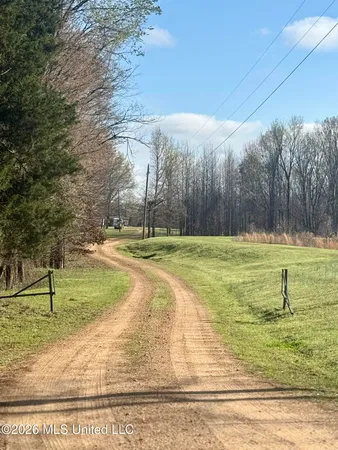 $255,000 | 2698 Bethel Church Road, Grenada, MS 38901