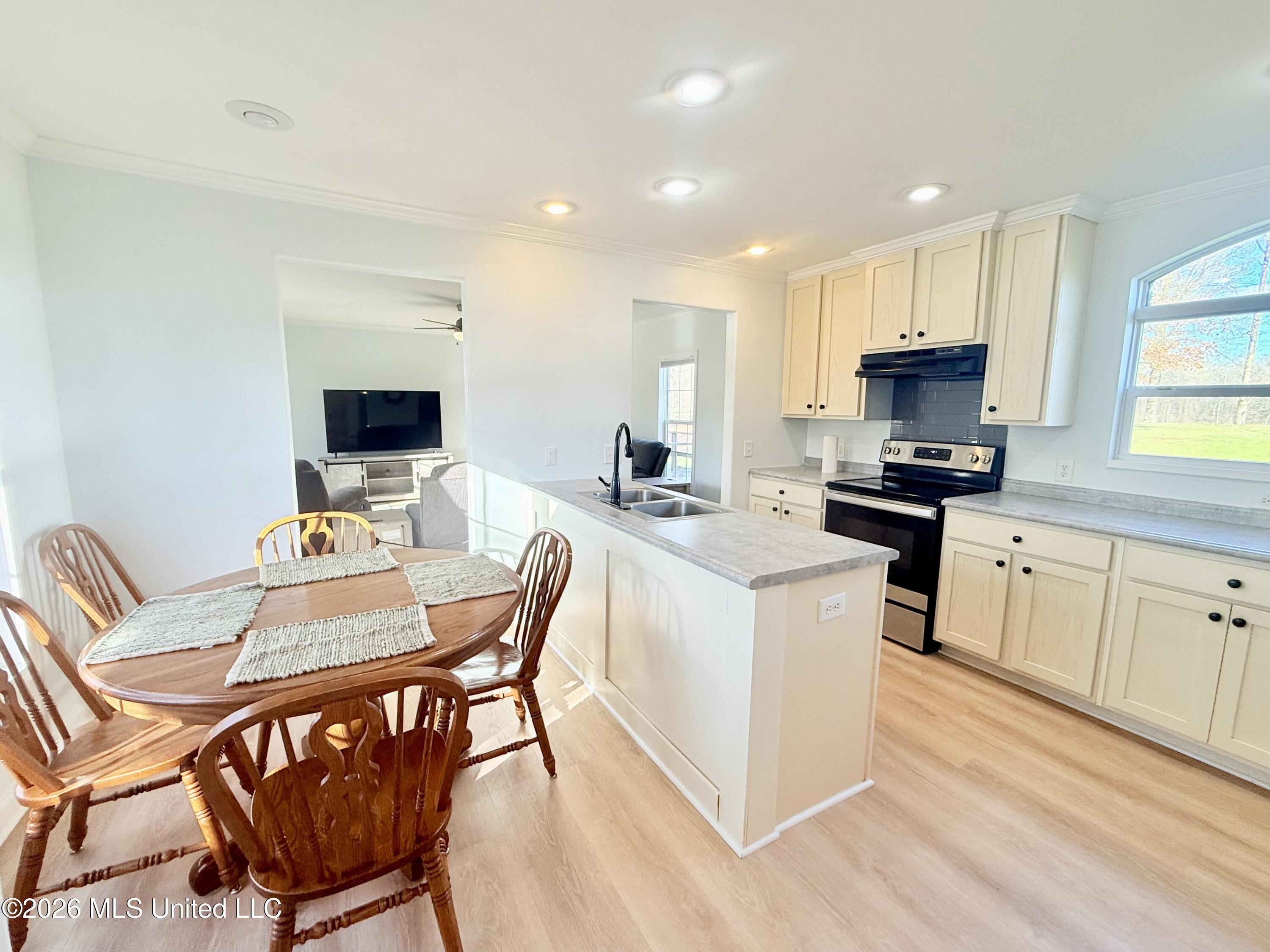 2698 Bethel Church Road Grenada, MS 38901 - Photo 9 of 50 IMG_6649