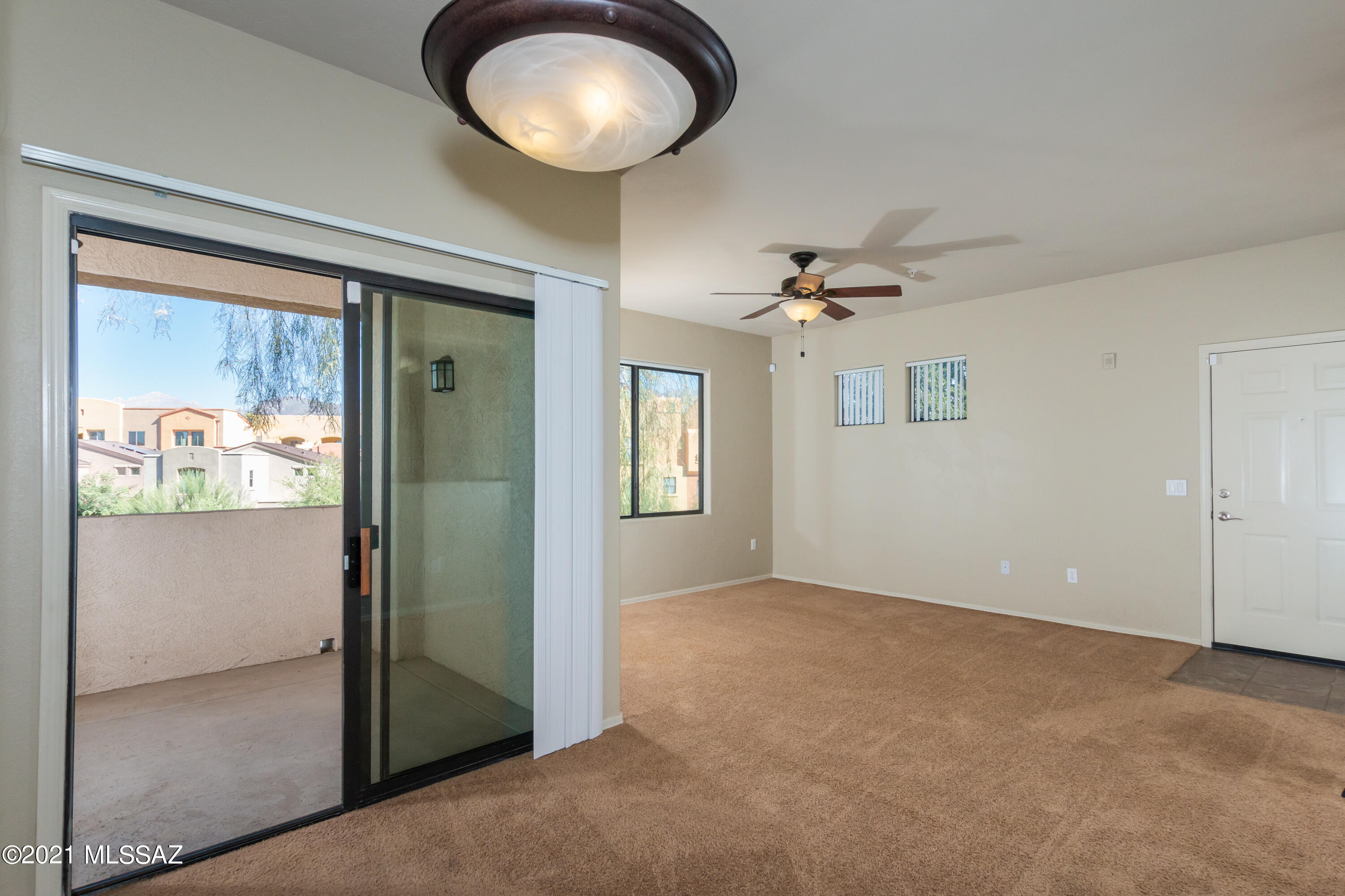 2550 East River Road, Unit 13305 Tucson, AZ 85718 - Photo 2 of 30