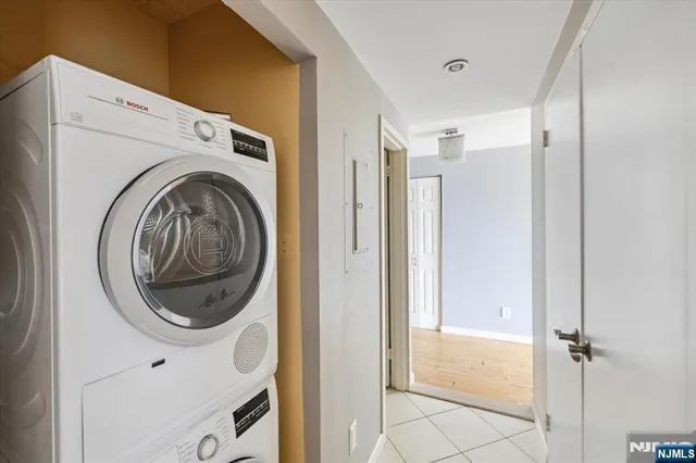 $469,000 | 1055 River Road, Unit 1014, Edgewater, NJ 07020