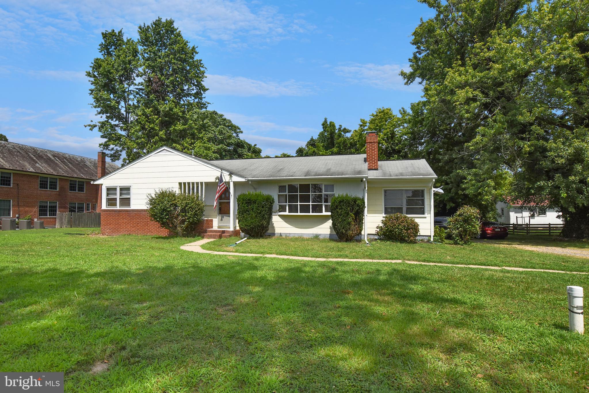 14 Friendship Road Friendship, MD 20758 - Photo 3 of 38