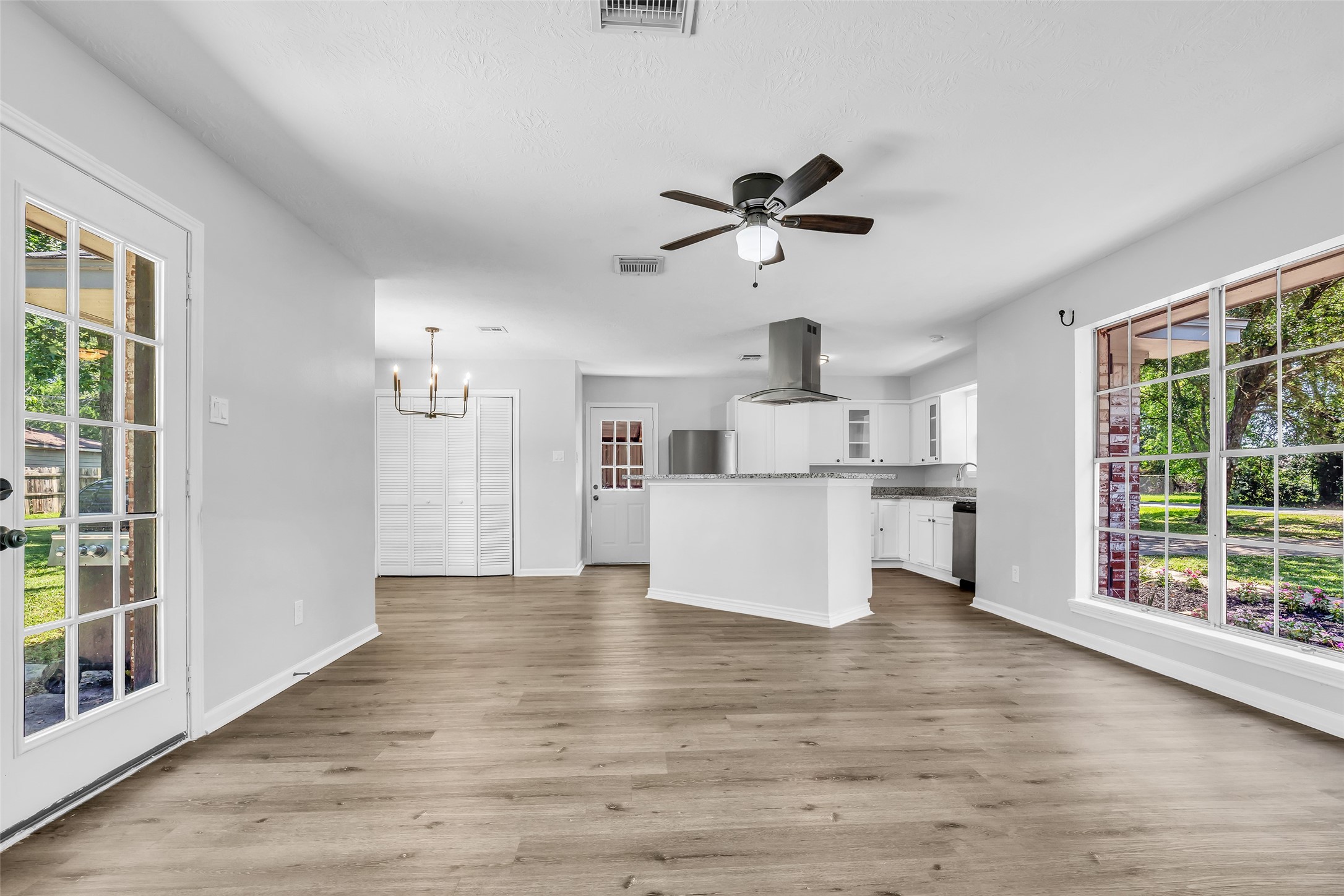 7803 Brian Street Humble, TX 77396 - Photo 6 of 25