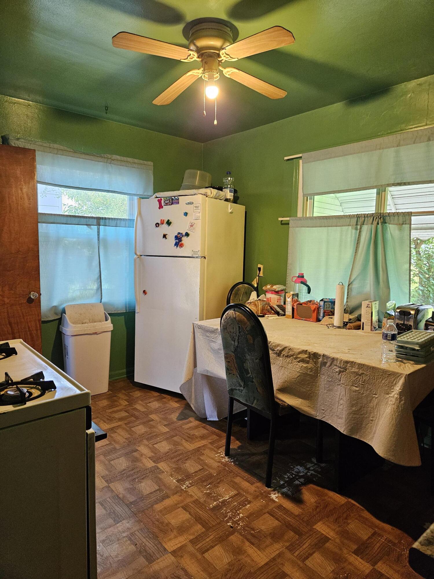 7653 Evergreen Road Detroit, MI 48228 - Photo 3 of 6 20240531_170003