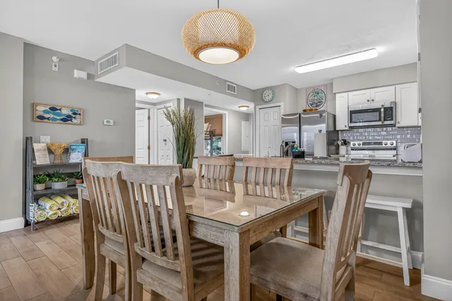 $645,000 | 520 Santa Rosa Boulevard, Unit 109, Fort Walton Beach, FL 32548