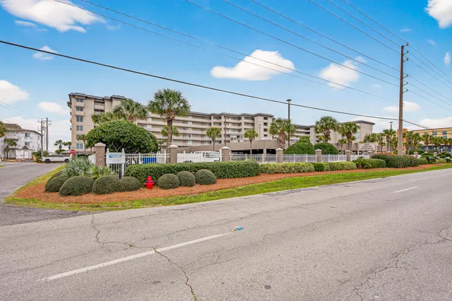 $645,000 | 520 Santa Rosa Boulevard, Unit 109, Fort Walton Beach, FL 32548