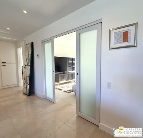 $1,275,000 | 2964 East Orella Circle, Palm Springs, CA 92264