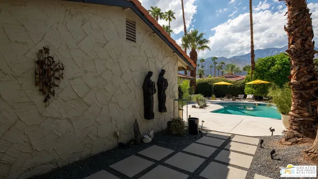$1,275,000 | 2964 East Orella Circle, Palm Springs, CA 92264