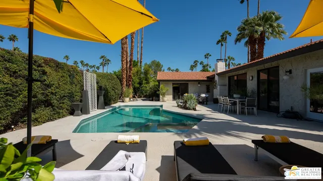 $1,275,000 | 2964 East Orella Circle, Palm Springs, CA 92264