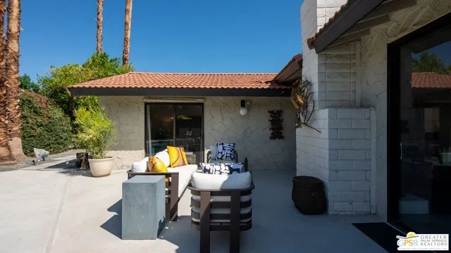 $1,275,000 | 2964 East Orella Circle, Palm Springs, CA 92264