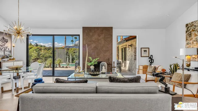 $1,275,000 | 2964 East Orella Circle, Palm Springs, CA 92264