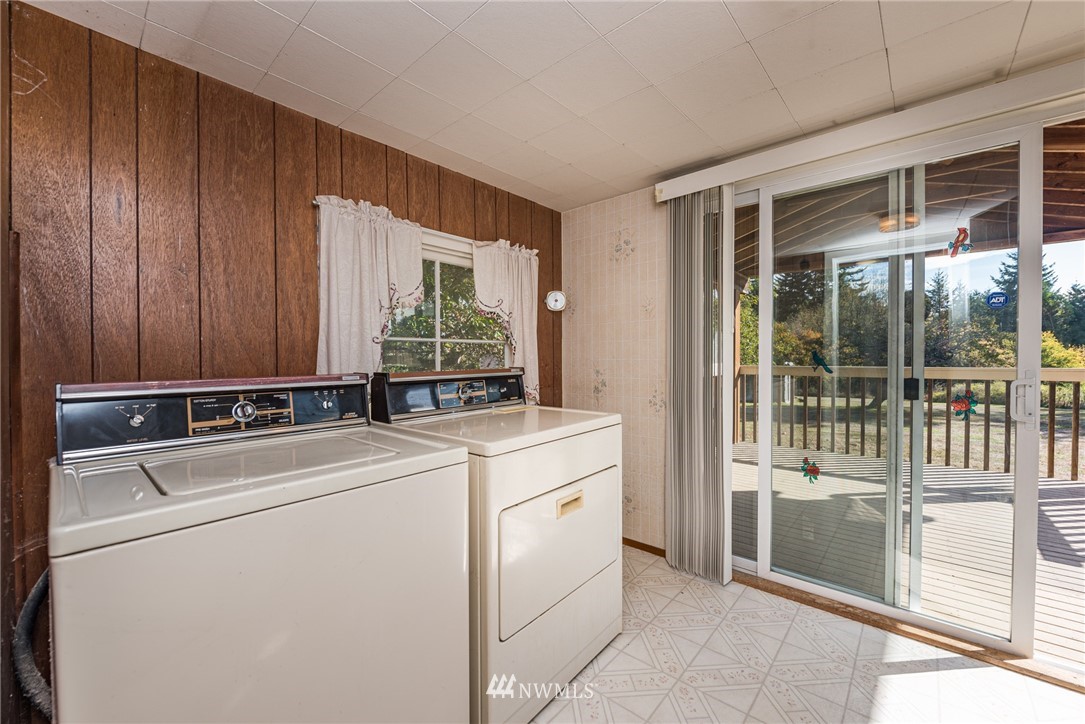 413 Mt Pleasant Road Port Angeles, WA 98362 - Photo 17 of 40 Gallery Image 17