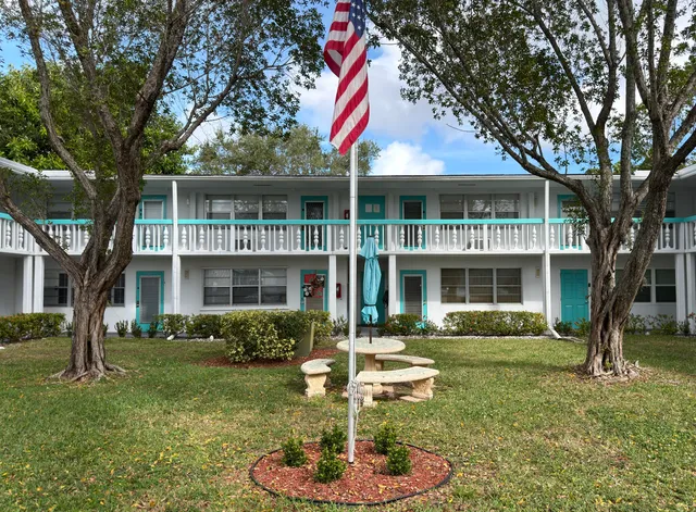 $1,650 | 319 Newport V, Unit 319, Deerfield Beach, FL 33442