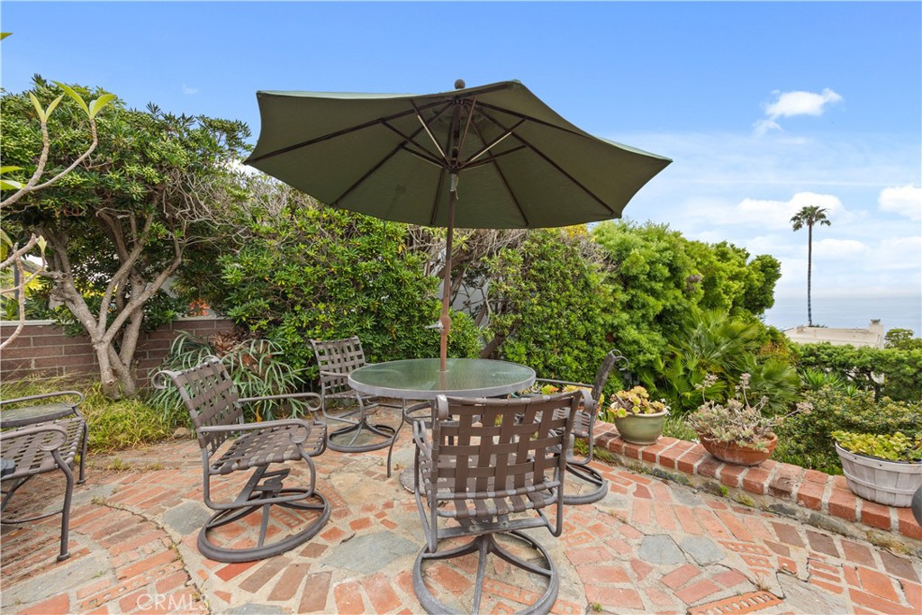 2961 Rounsevel Terrace Laguna Beach, CA 92651 - Photo 9 of 61